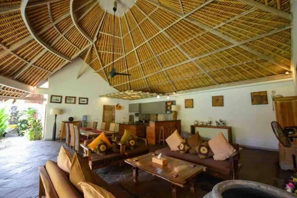 Villa Suara Ocean - A Cozy 3 Bedrooms Villa With Pool Seminyak  Indonesia
